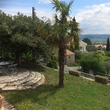 Sur La Colline Avec Acces Piscine Volx