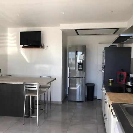 Sur La Colline Avec Accès Piscine Appartamento