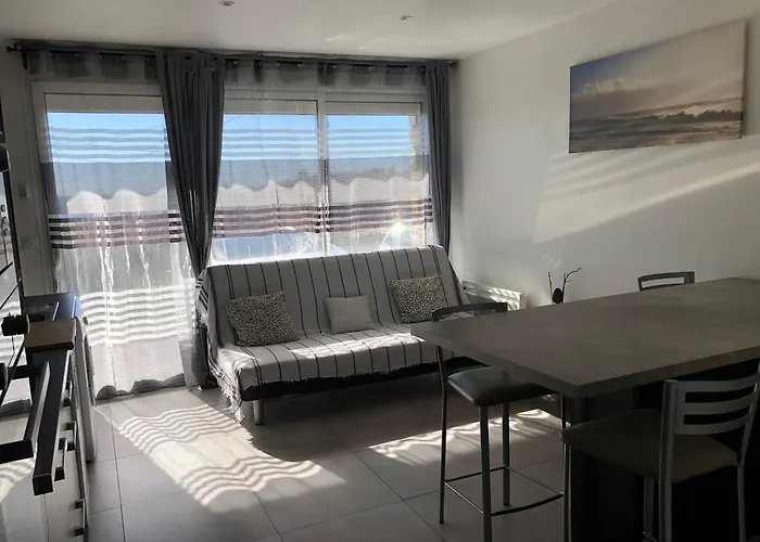 Sur La Colline Avec Acces Piscine